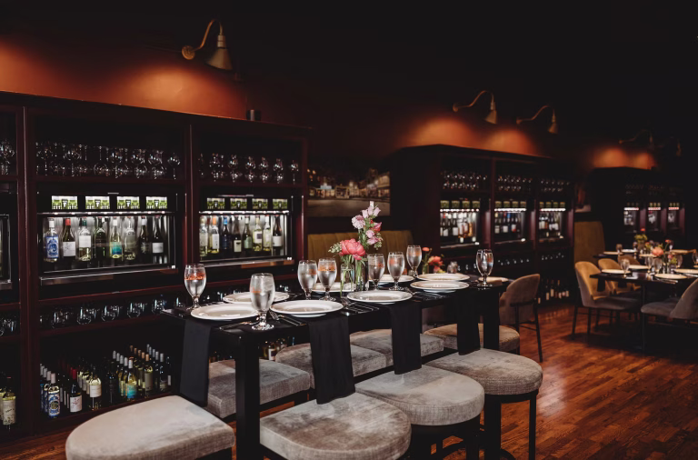 Oliver's Bistro (EN-US) 11 1881_wine