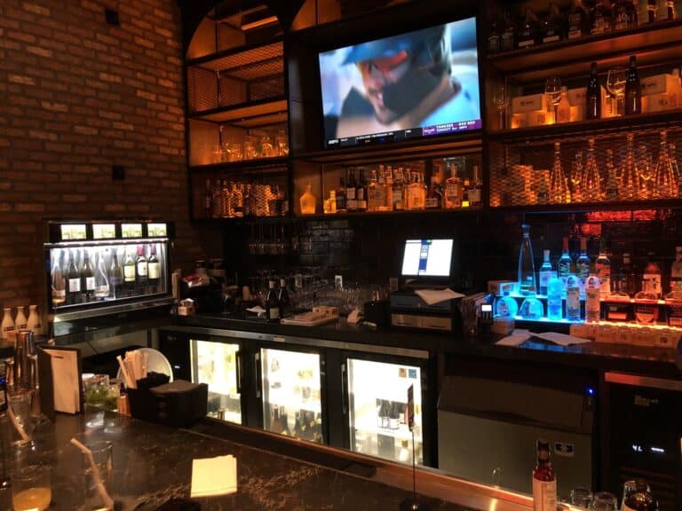 Oliver's Bistro (EN-US) 7 jinya-ramen-charlotte-wine-dispenser-hero
